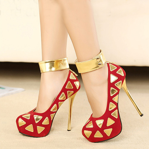 red triangle heels