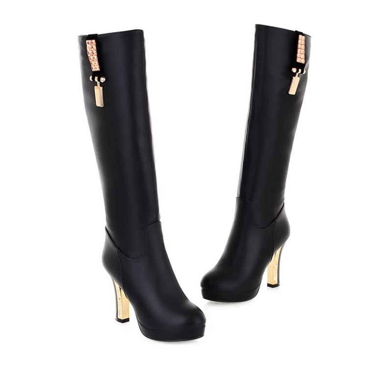knee high chunky heel black boots