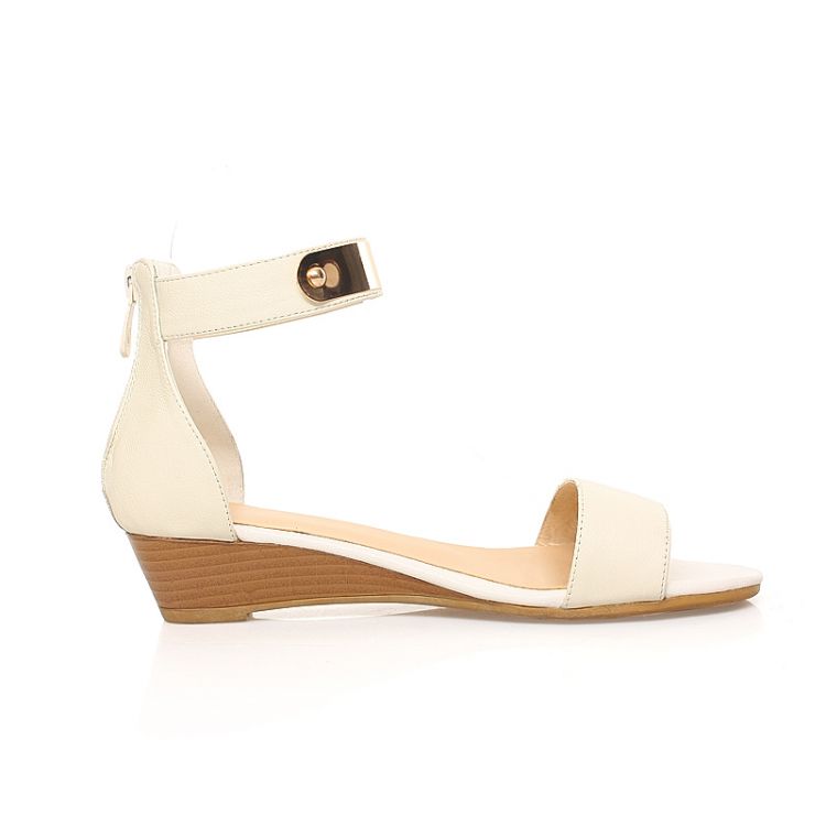 Fashion Flat Low Heel Ankle Strap White PU Sandals_Sandals_Shoes