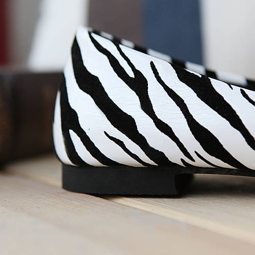 Zebra small cuspate toe low heel shoes white_Flats_Shoes ...